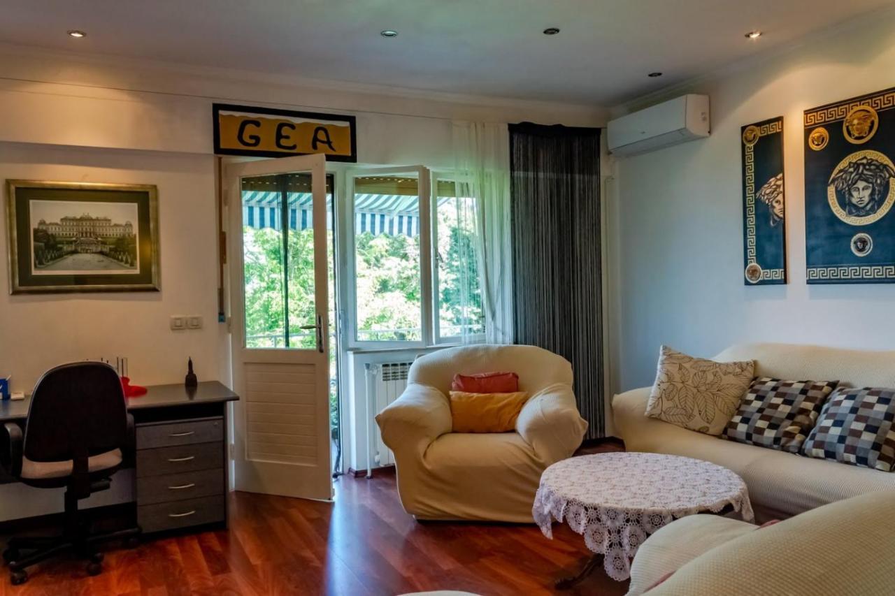 Apartment Gea อิตชิชี ภายนอก รูปภาพ